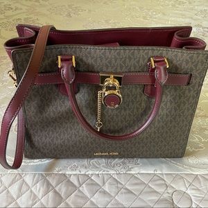 Michael kors satchel